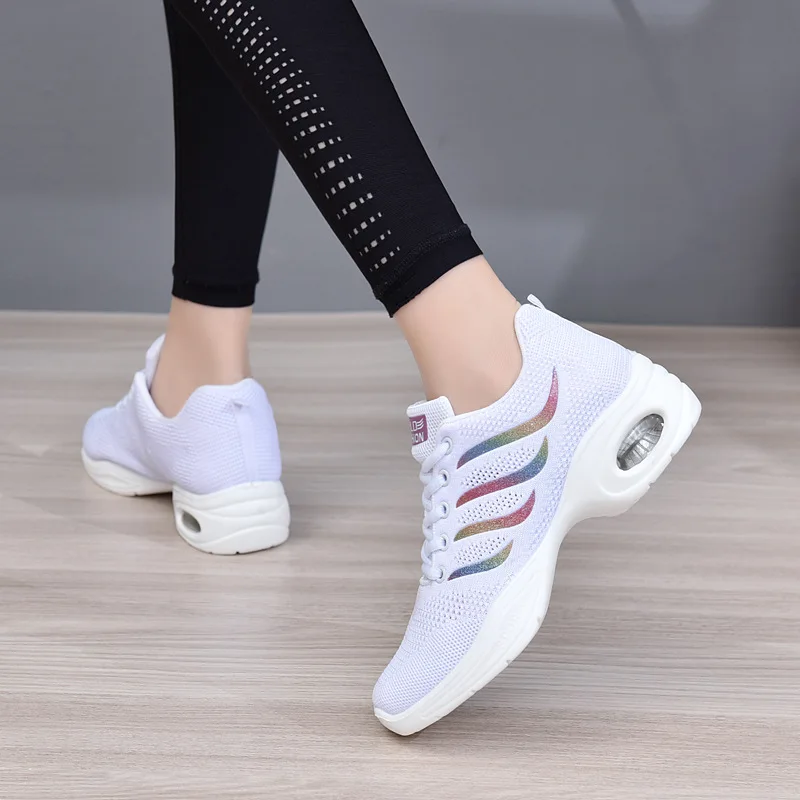 Sports Dance Shoes for Women White Cheerleading Dance Sneakers Youth Shool Walking Shoes Athletic Training Modern dance sneakers