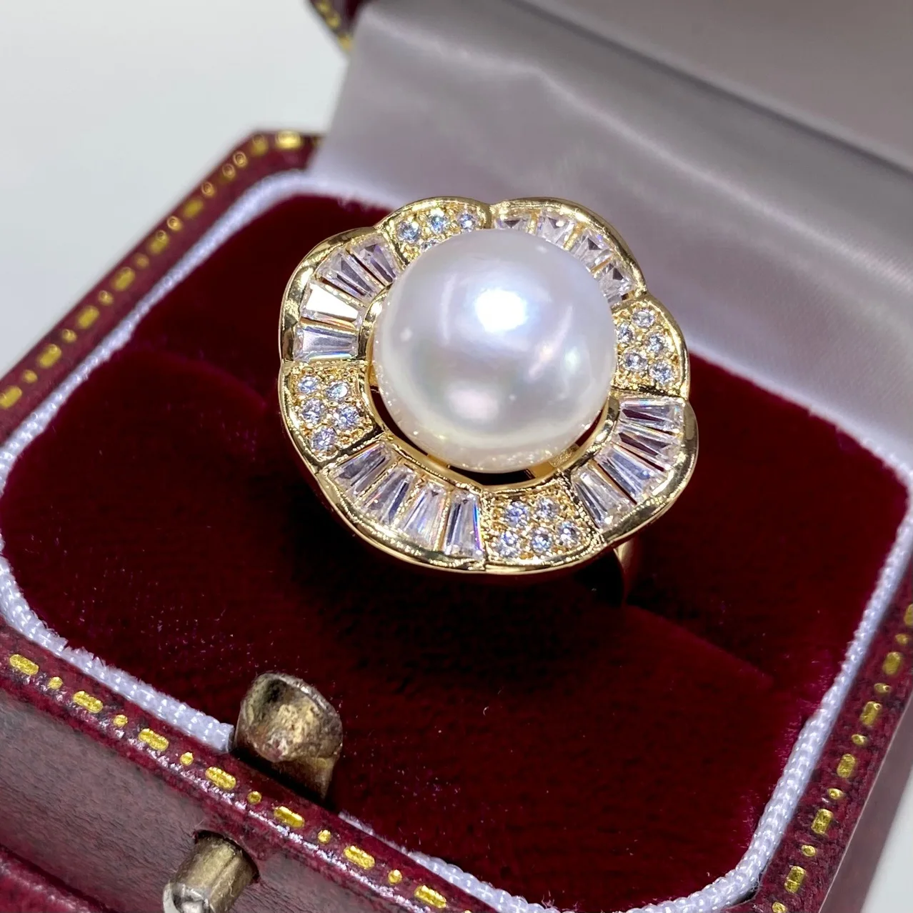 

Light luxury natural freshwater aurora pearl women's ring, round bead bag simple retro design full of crystal