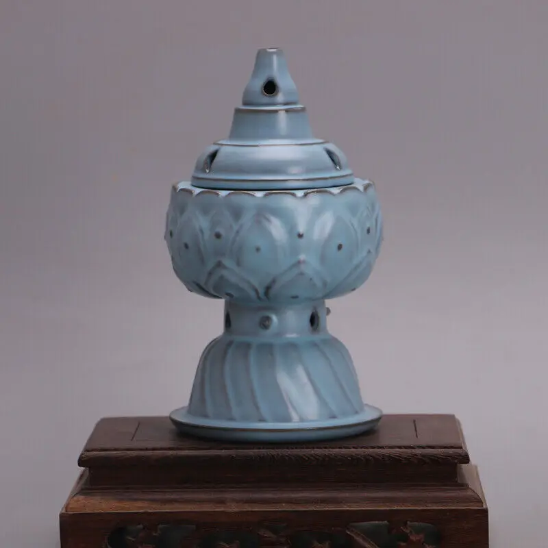 Song Ruyao Imperial Song Palace Blue Glazed Lotus Hollow Smoke Stove