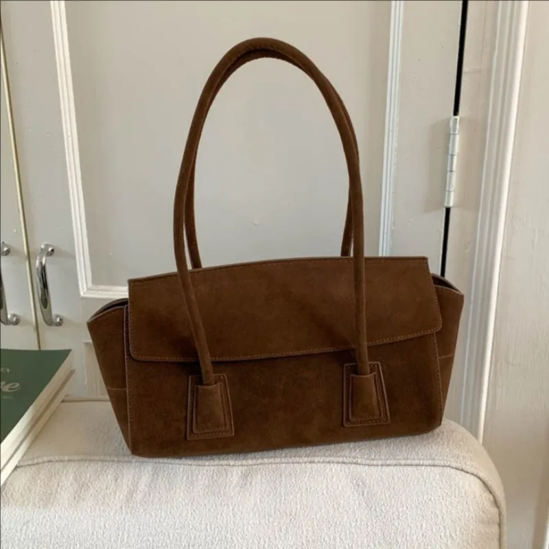 2026 Autumn Faux Suede Underarm Bag Women Simple Smile Wing Shoulder Bag Casual Commuter Handbag for Ladies