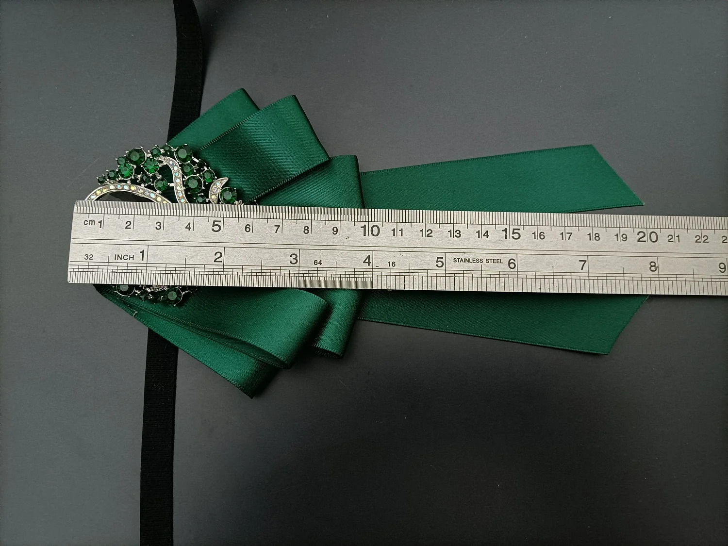 جديد فاخر حجر الراين الزفاف ربطة القوس فيونكة بروش جيب منشفة مجموعة رجال الأعمال مأدبة دعوى قميص اكسسوارات الزفاف 3 قطعة مجموعة