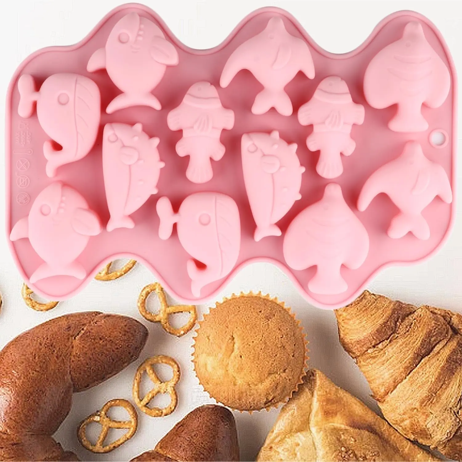 

Marine Theme Silicone Candy Molds Fish Shark Whale Mold for Candy Chocolate Baking Tools Cake Decoration Accessories