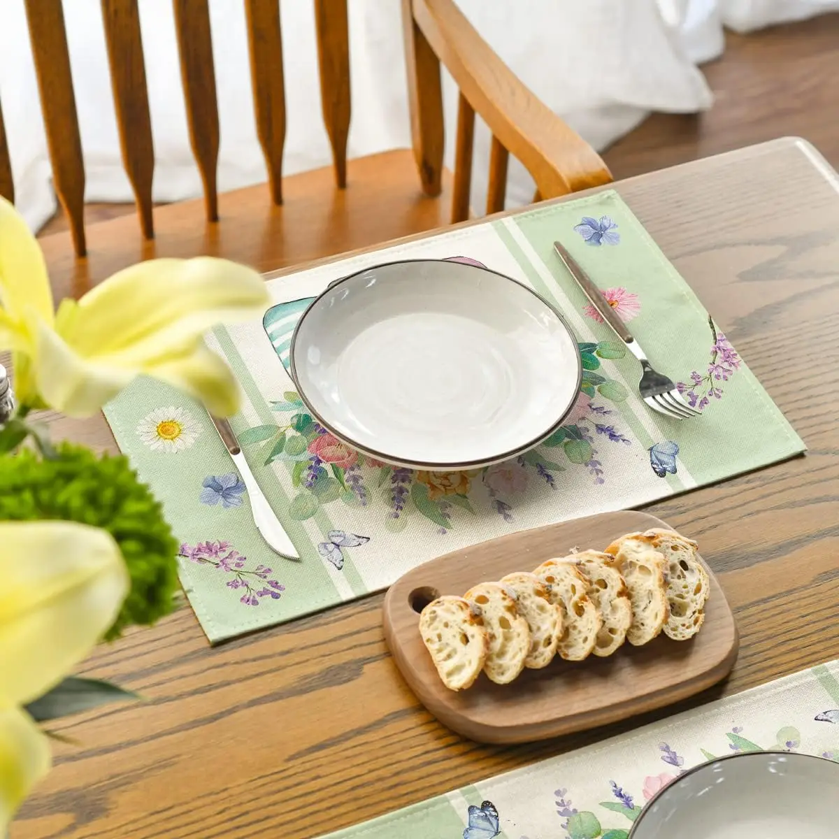 4Pcs, Floral Vase Placemats, Washable, Suitable for Holiday Parties, Home Decor, Kitchen Countertops, Rectangular Dining Tables, Birthday Gifts, and Housewarming Party Gifts
