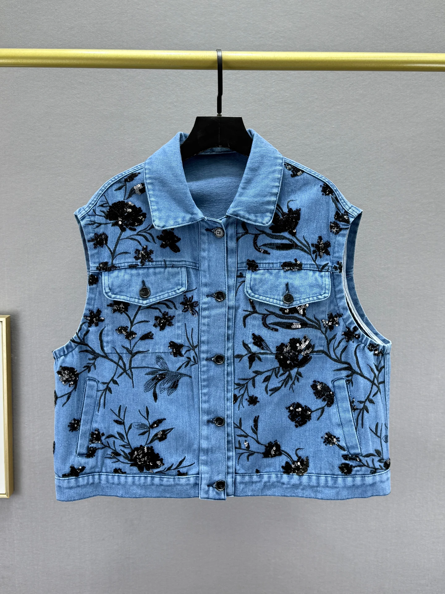 

Ретро джинсовая куртка с пайетками и вышивкой, женская, свободного кроя, стройнящая, весна 2026, повседневная модная верхняя одежда