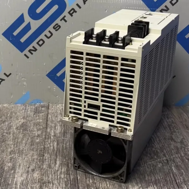 جديدة ومبتكرة MDS-B-CVE-370 MDS-B-CVE-37 MDS-B-CVE-300 MDS-B-CVE-260 أجزاء أتمتة محرك سيرفو يعمل بالتيار المتردد ضمان لمدة سنة واحدة #2