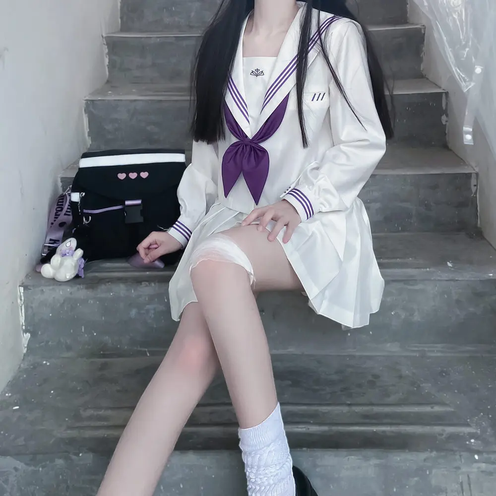 Uniforme per ragazze delle scuole superiori Abito da marinaio giapponese Seifuku Cravatta viola Studente coreano Kawaii JK Uniforme Cosplay Gonna in pelle bianca