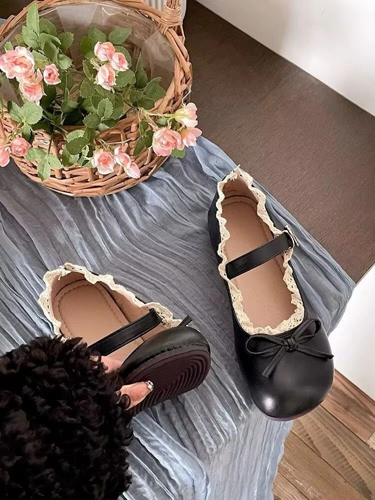 

Classic Round Toe Bow Flat Leather Shoes Women 2026 New Spring Autumn Dress Soft Sole Vintage Mary Jane