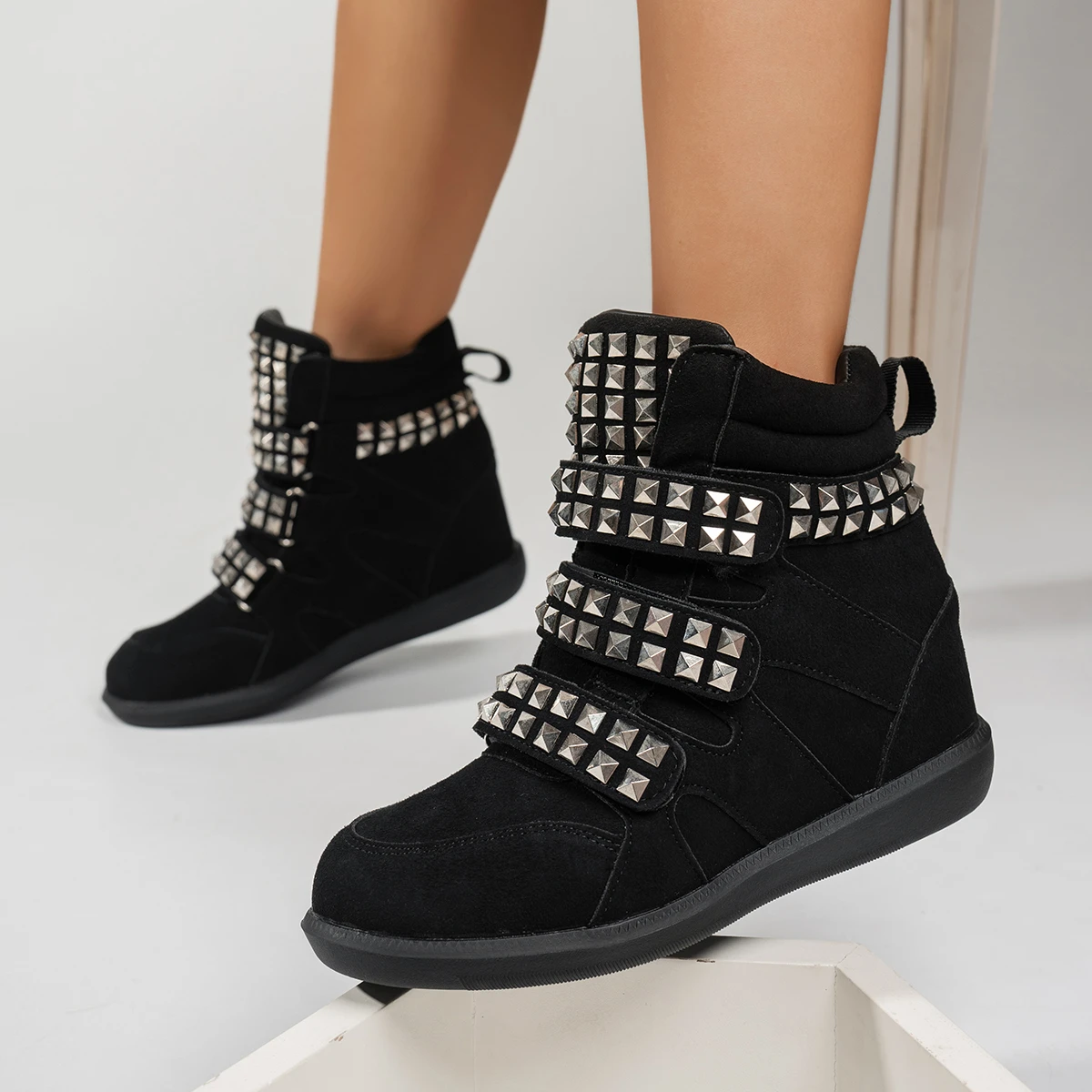 2026 New Luxury Women Ankle Boots Trend Cool Punk High Heels Booties Fashion Studded Buckled  Causal Dress Party Shoes for Women