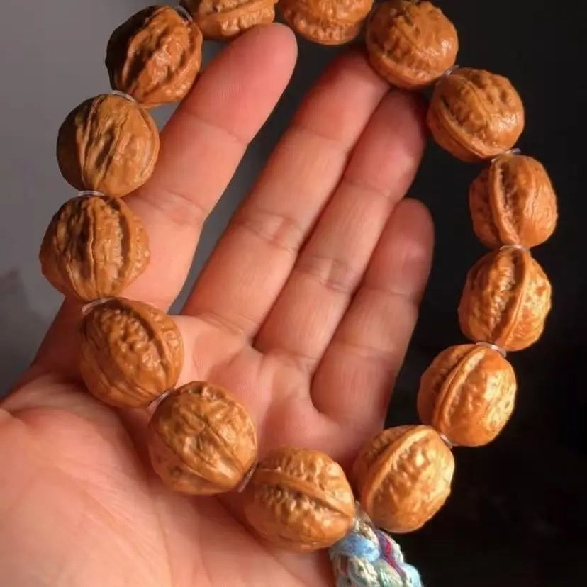 Chinese Style Lucky High Density Natural Small Walnut Bracelet Traditional Auspicious Wealth Attracting Octagonal Prayer Bead