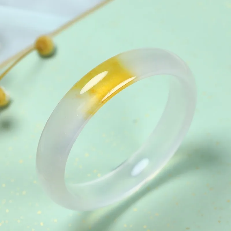

Natural Stone Yellow Flower Bracelet, Simple and Elegant Versatile Jade Bracelet