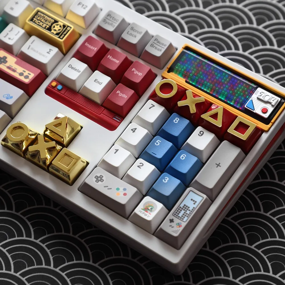 

Tic Tac Toe Artisan Keycap Set Golden Metal Custom Personalized Keyboard Cap KeyCap for Mechanical Keyboard Accessories Gifts