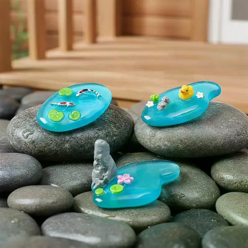 Mini Ornamentos de Resina para - Bonsai Garden With Koi Pond avaliação e preço