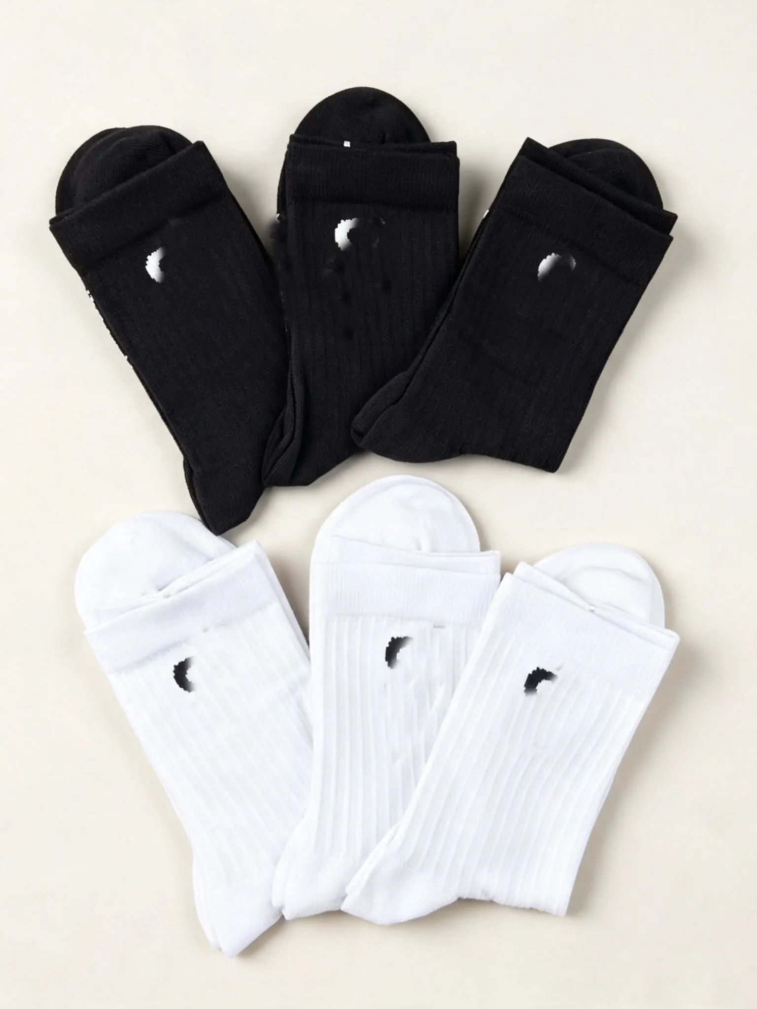 Breathable Cotton Mid-Calf Socks Unisex Casual Anti-Odor Sweat Absorbent Couple Style Black White Four Seasons Wear Resistant