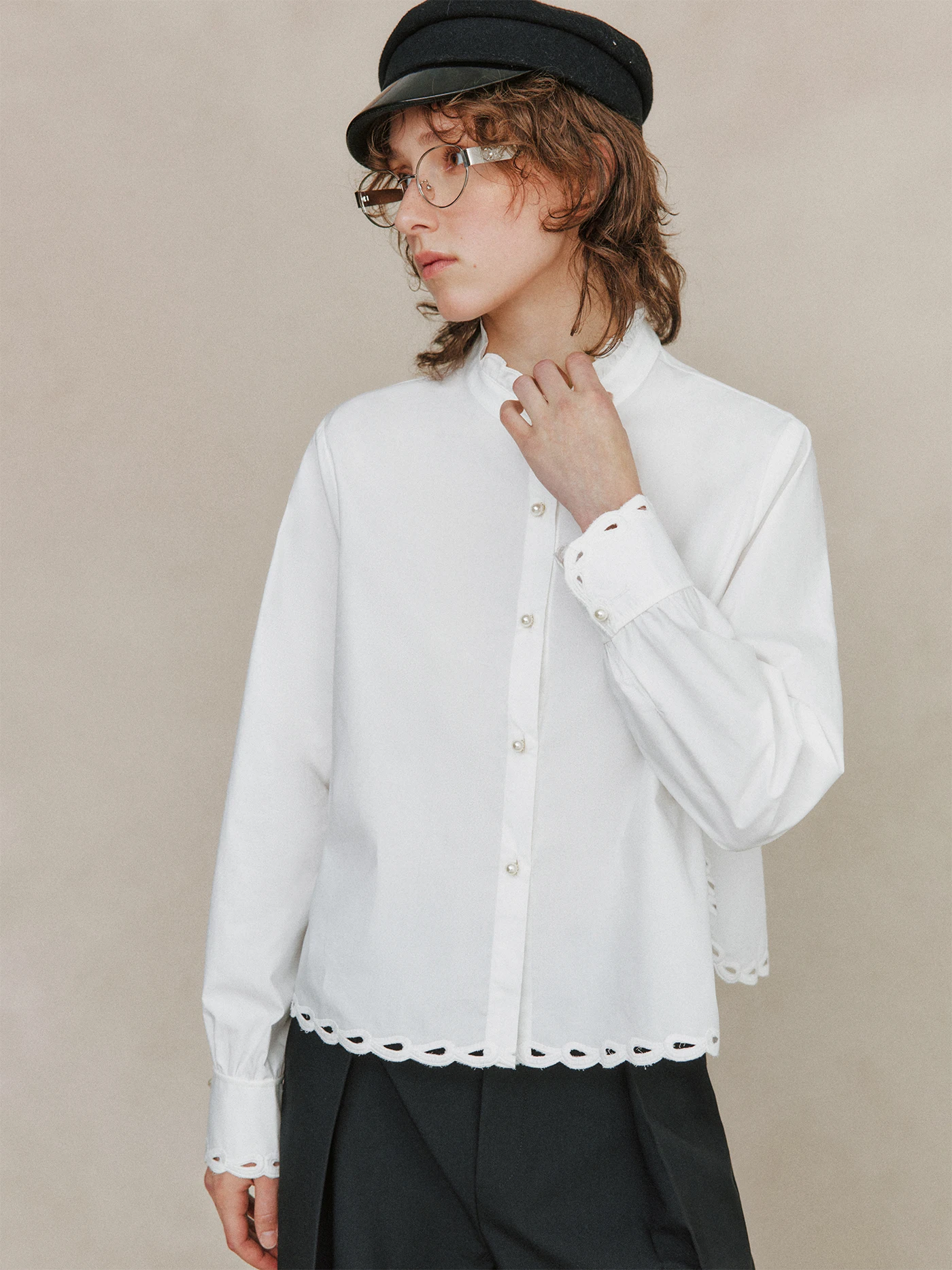 

Блузка женская из чистого хлопка с винтажным кружевным воротником, вышивкой, французским кроем, прямым силуэтом и длинными рукавами