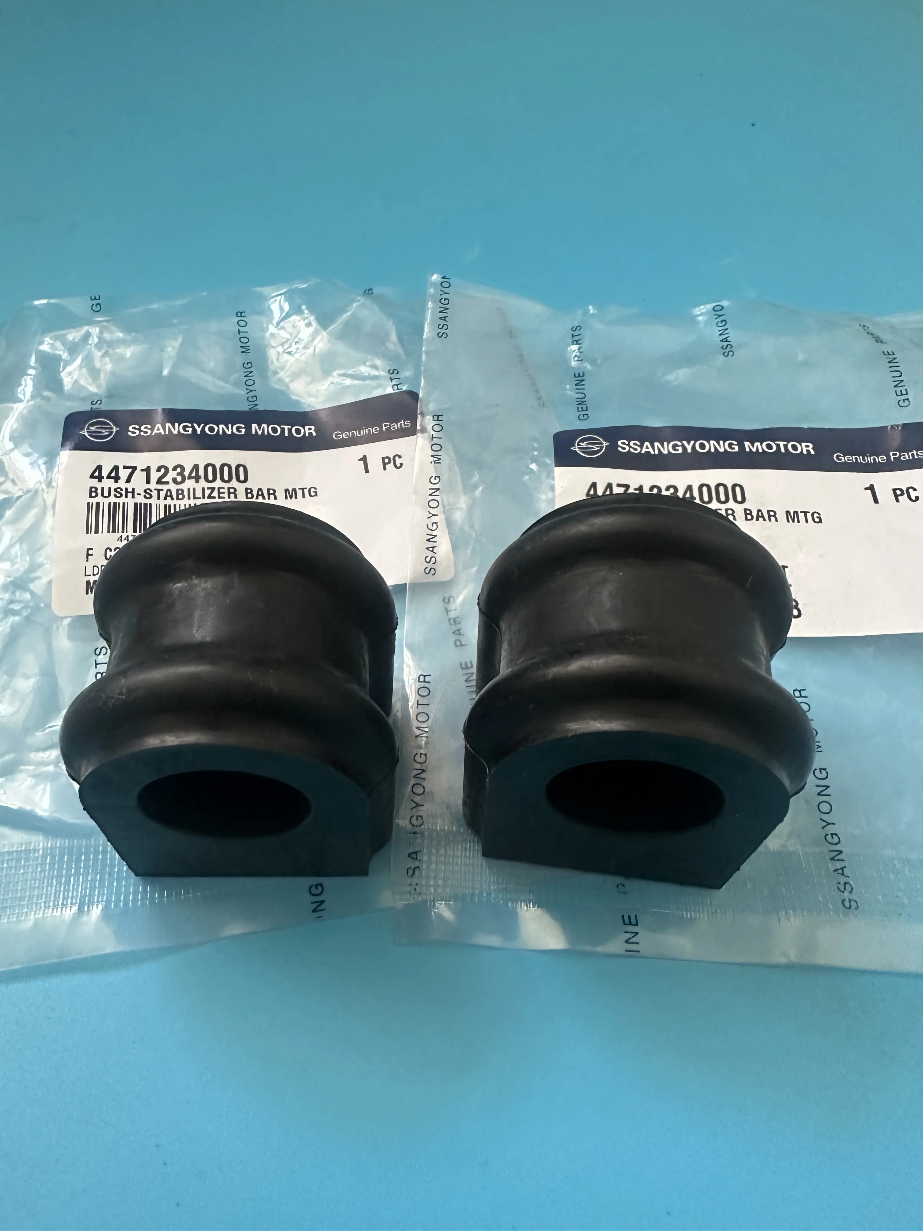 Bucha da barra estabilizadora dianteira 2PC 4471234000 para Ssangyong Korando C