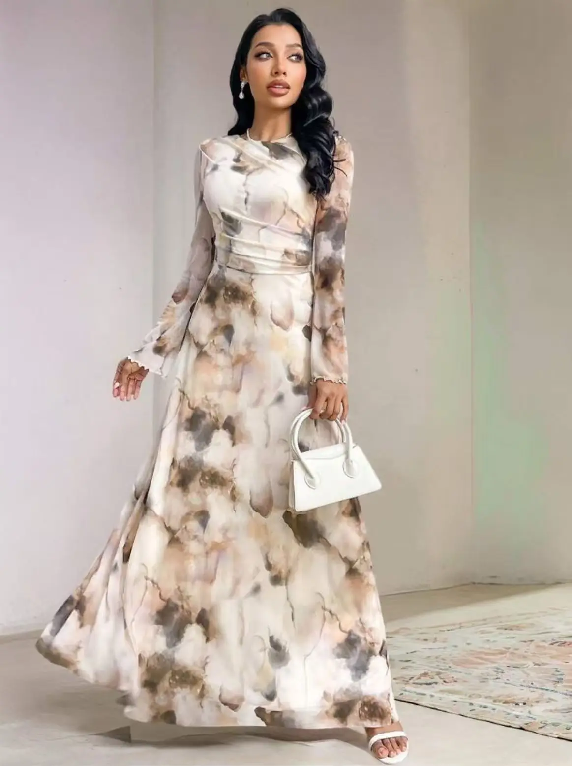 Elegantes Batik-Maxikleid für Damen mit Rundhalsausschnitt und Langen Ärmeln für Formelle und Lässige Anlässe