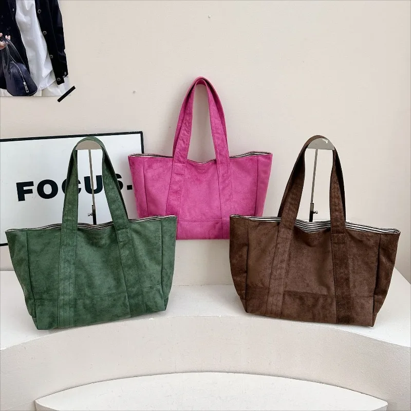 Large-capacity Tote Bag Stylish and Simple Single-shoulder Bag Trendy and Fashionable Plush Bag for The Armpit Area