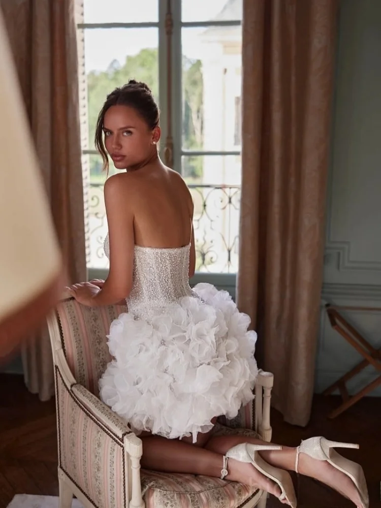 Abito da sposa a trapezio con paillettes scintillanti con scollo a cuore personalizzato Vestido De Casament Mini abiti da sposa corti