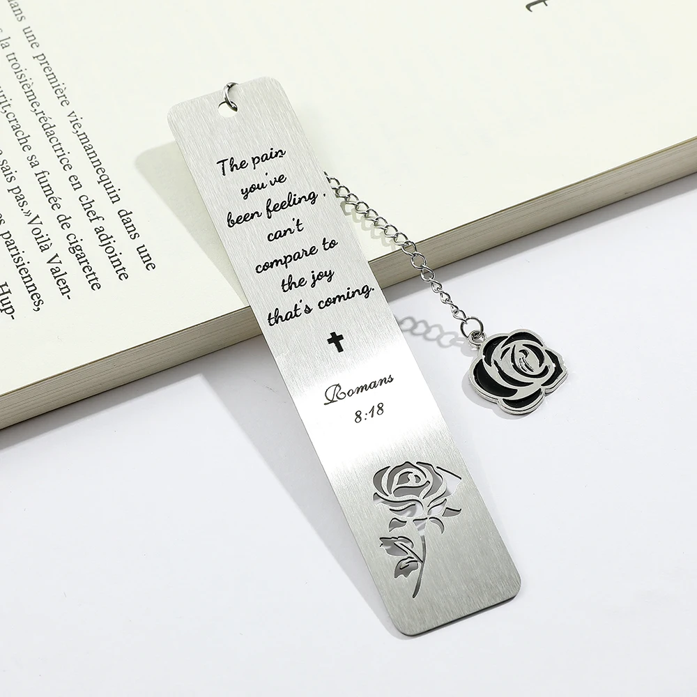 

Креативная закладка-подвеска с полым крестом, лучший маленький подарок на теплое сердце для любителей книг, которые любят читать.