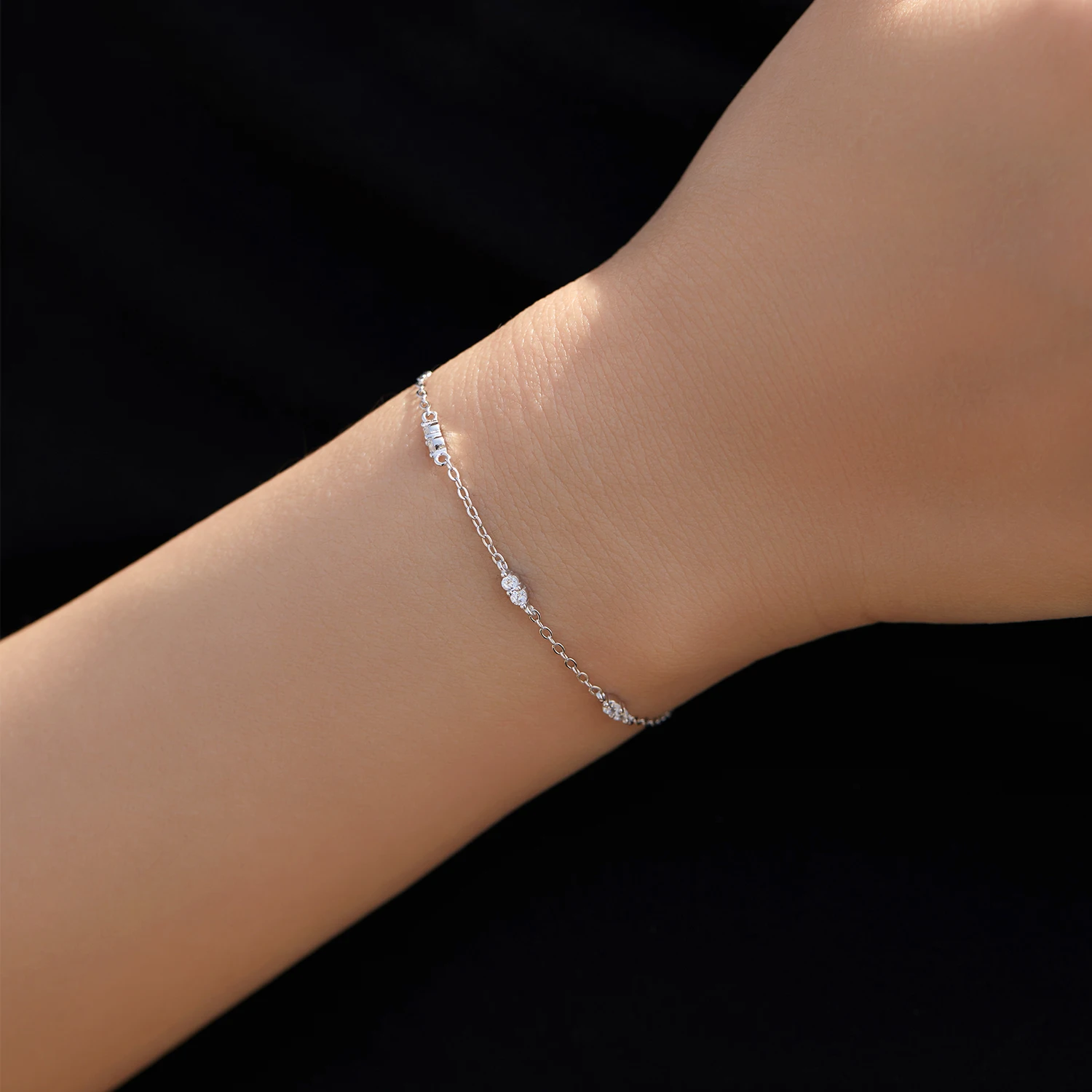 MODIAN Dazzling Zirconia Bracelets 925 Sterling Silver Link Chian Fashion Stackable Bracelet For Women Fine Jewelry