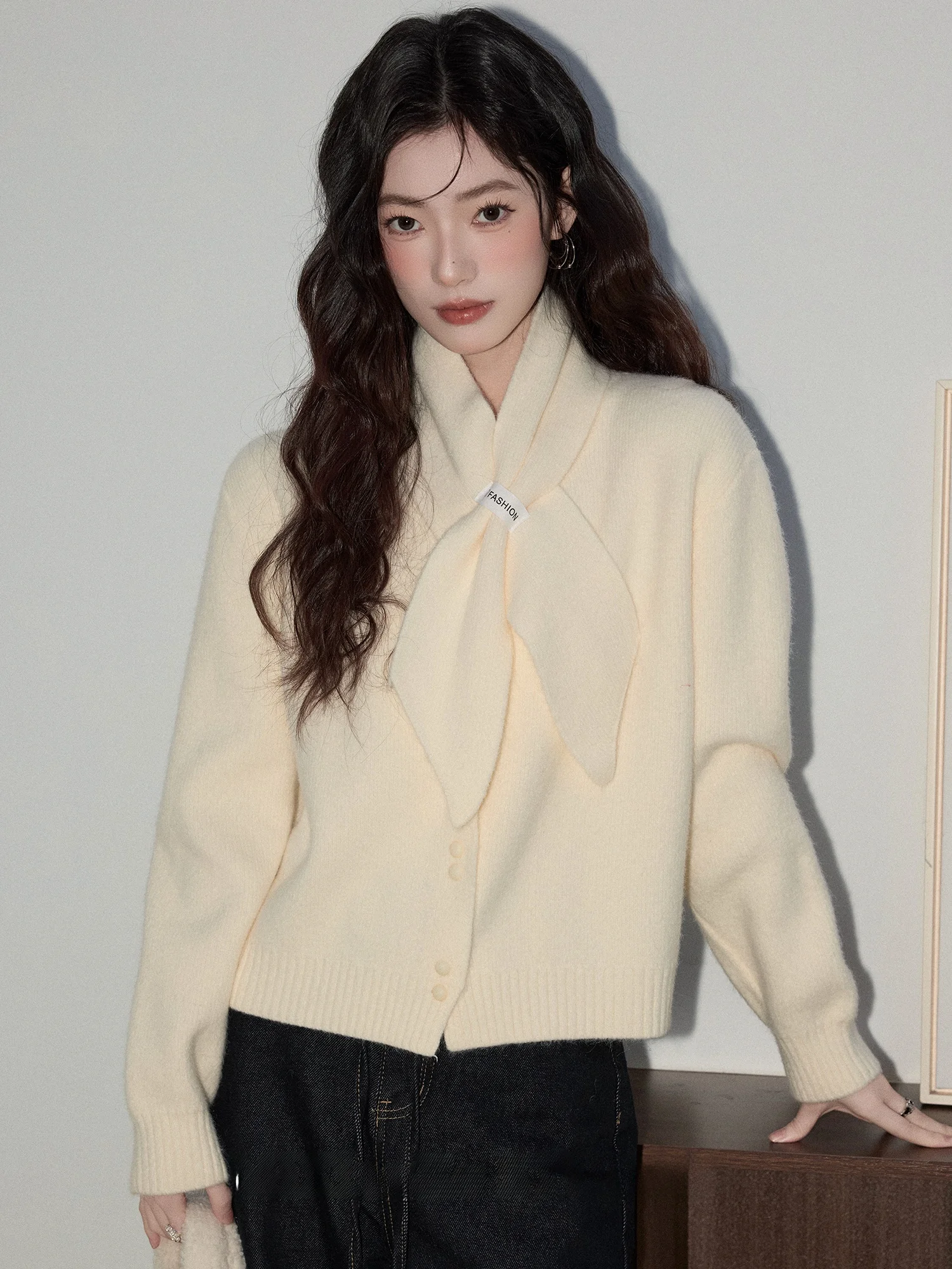 

Soft Cozy Princ Sle Knitted Sweater Women's round Ne Scarf Tie Design Winter New Arrival Inner Wear Base Layer Top