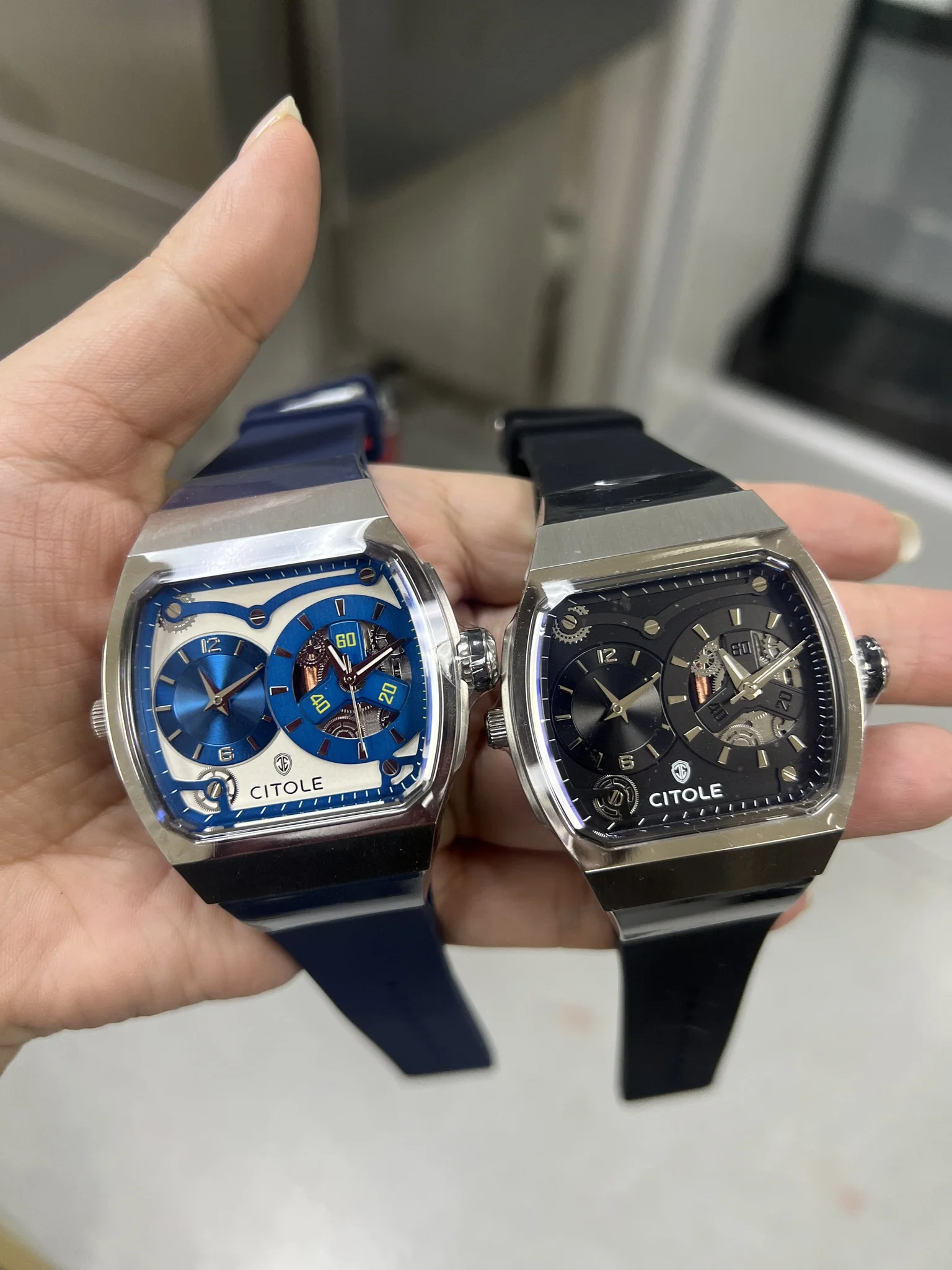 orologio-cronografo-quadrato-al-quarzo-con-cinturino-in-silicone-impermeabile-lussuoso-sportivo-casual-luminoso-con-doppio-movimento-miyota