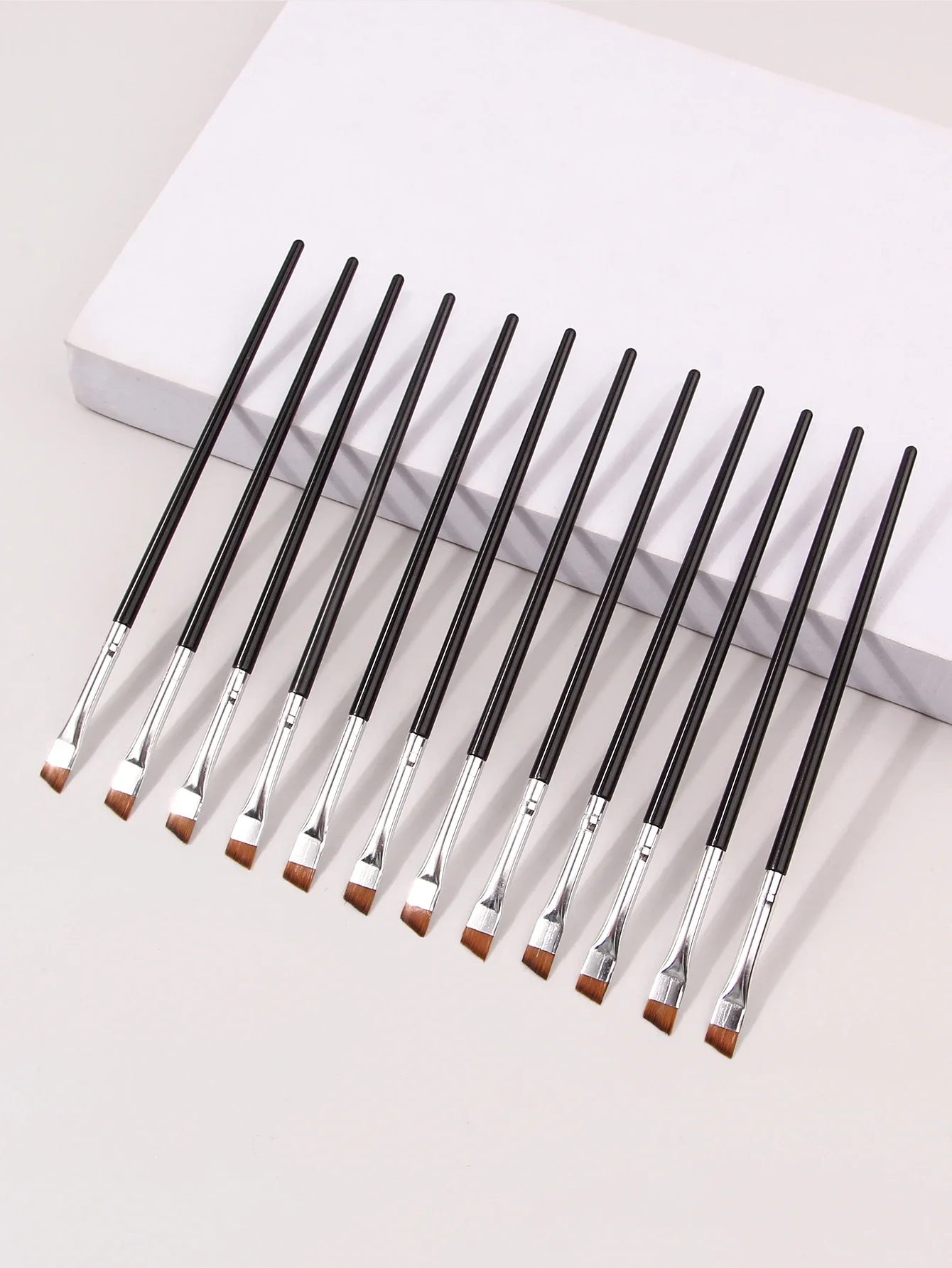 12 個の超微細刃アイライナーブラシ超ソフトメイクブラシポータブル眉毛ブラシ多機能多目的メイクツール