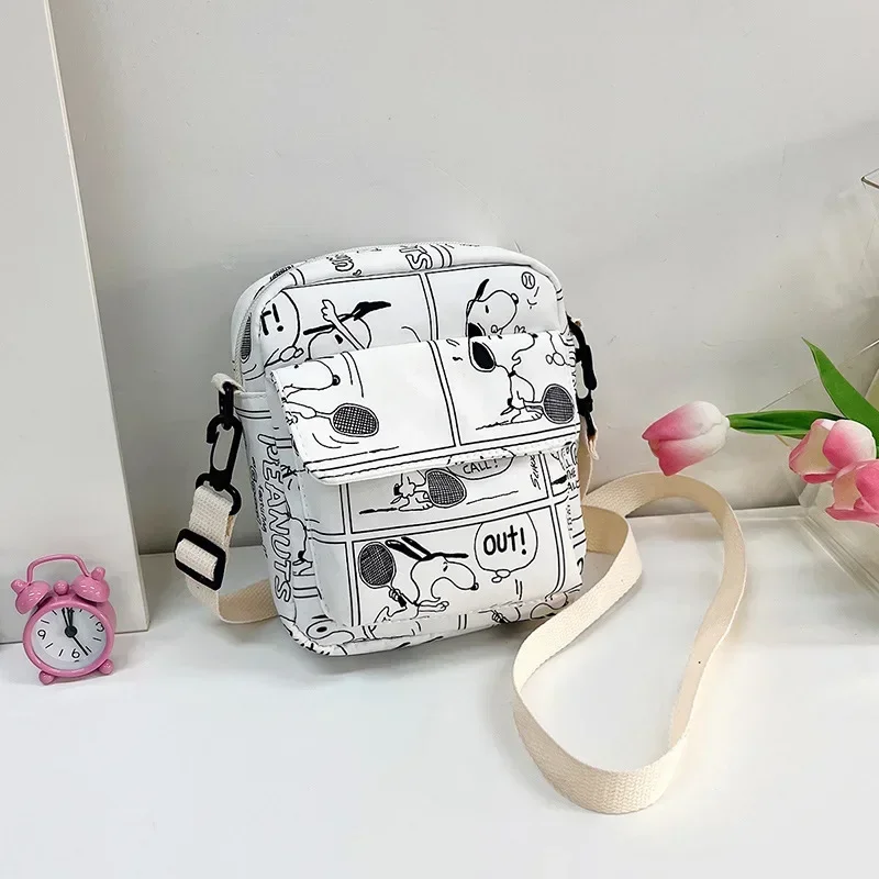 Snoopy Umhängetaschen für Damen, Kawaii-Geldbörsen, Handyhülle, Erdnüsse, Kawaii-Schultertaschen für Damen, Münzfach, Cartoon-süße Geldbörse