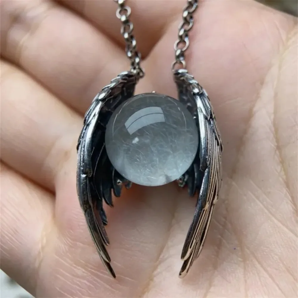 Punk Retro Sliver Color Ghost Wings Round Smooth Ice Crack Crystal Pendant Necklace for Women Personality Jewelry Accessory Gift