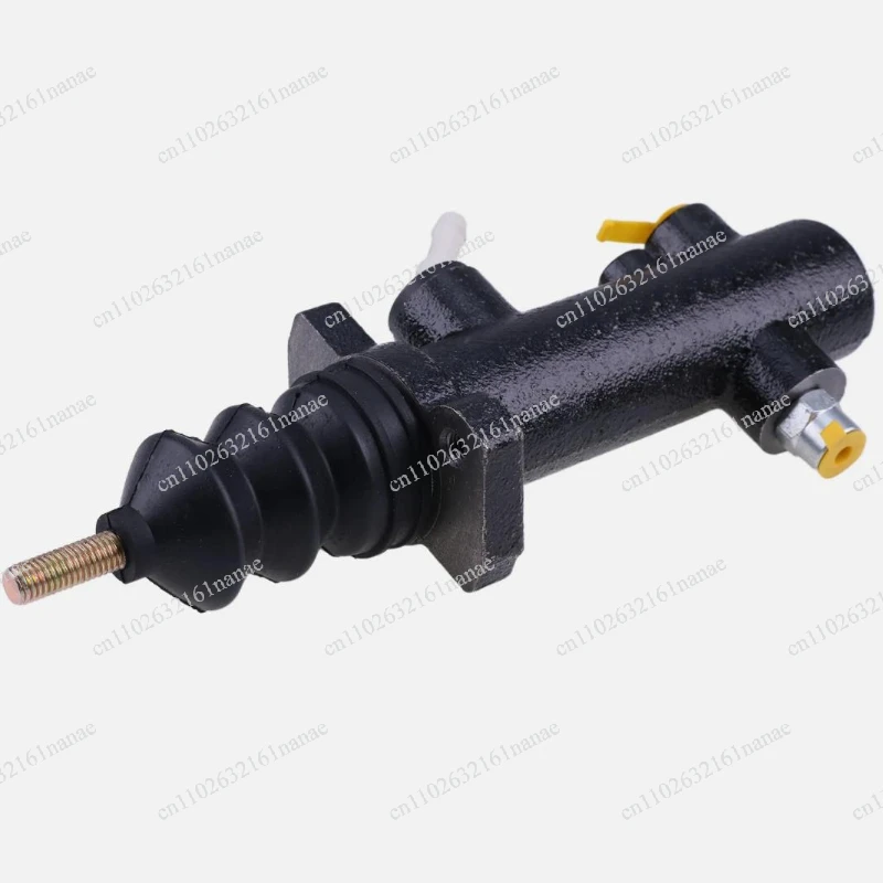 

6111136M92 Brake Master Cylinder, Loader Tractor Spare Parts