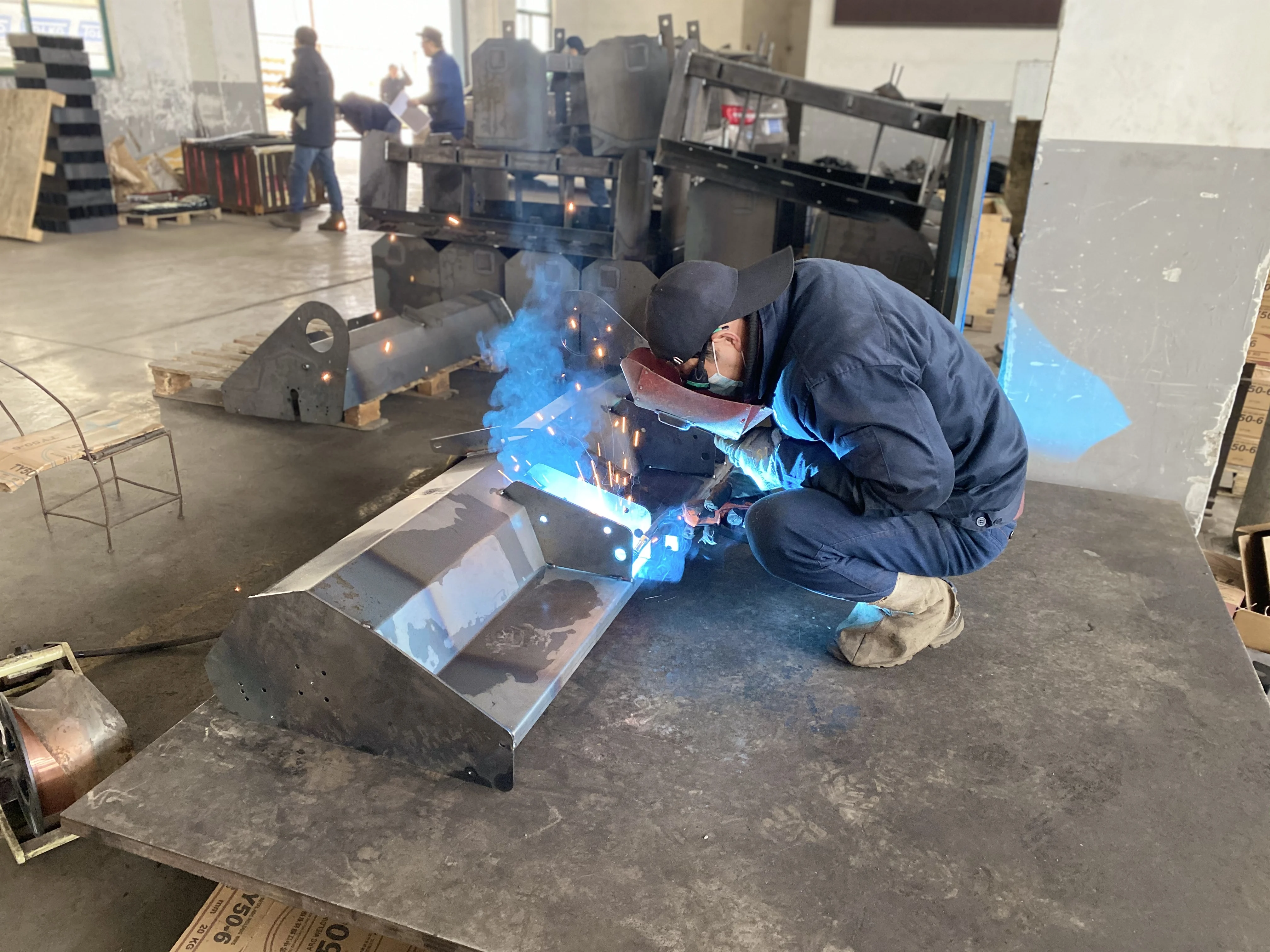 ผานไถแบบย้อนกลับติดรถแทรกเตอร์ ขนาด 8 นิ้ว 10 นิ้ว 12 นิ้ว 14 นิ้ว สำหรับขาย