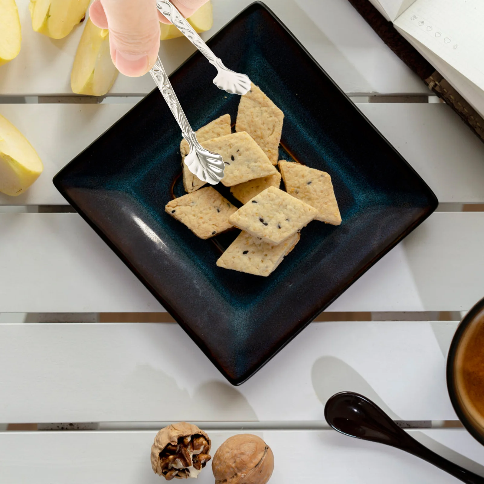 

2Pcs Stainless Steel Ice Cube Tongs Rose Embossed Design Secure Grip Food Clips Kitchen Serving Multi-Use Buffet Party Tools