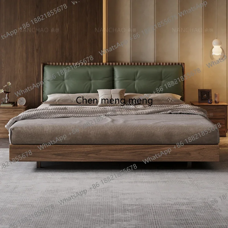 

Отличная скидка! Черная двуспальная кровать с каркасом из орехового дерева, мягкой обивкой и кожаным изголовьем для двоих. Мебель.