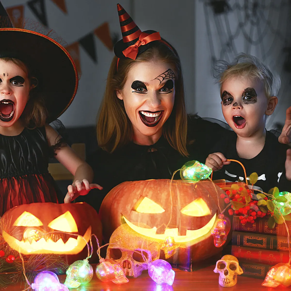 

1 шт. Светодиодная гирлянда-фонарь в виде черепа для Хэллоуина, декоративная, для вечеринок, сада, улицы, долговечная