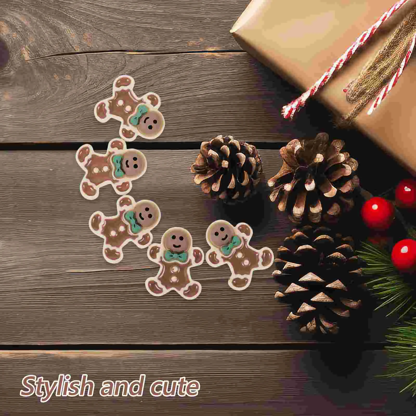 40 Pcs Gingerbread Man Accessories Simulation Christmas Decor Resin Xmas Garland DIY Accessory Letter Keychain