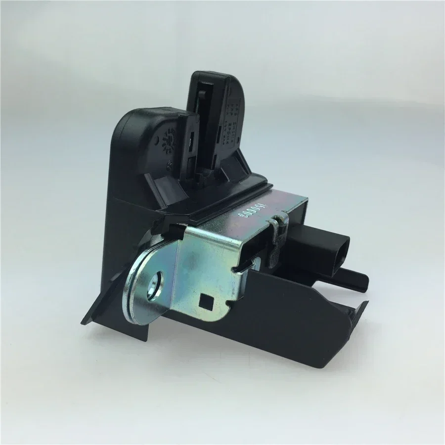 

For the public new and old Tiguan new Baltic Touran car trunk lock block trunk high quality