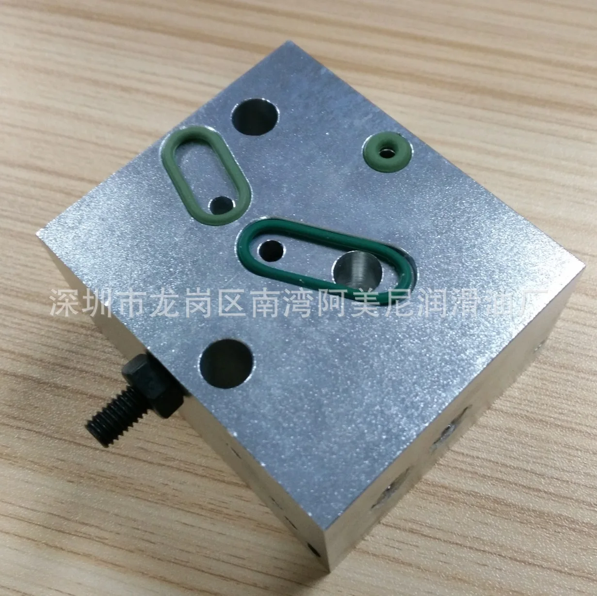 R90 for Fidelity valve block 212002200 2200900956,  contact the merchant customer service when placing an order.