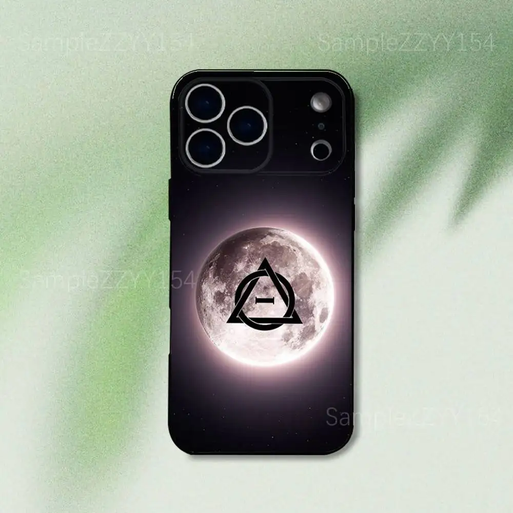 حافظة هاتف برمز ثيري إبداعي لهاتف آيفون 17,16,15,14,13,12,Pro,Max,Plus,E,SE4,Air,Mini Black Soft Funda