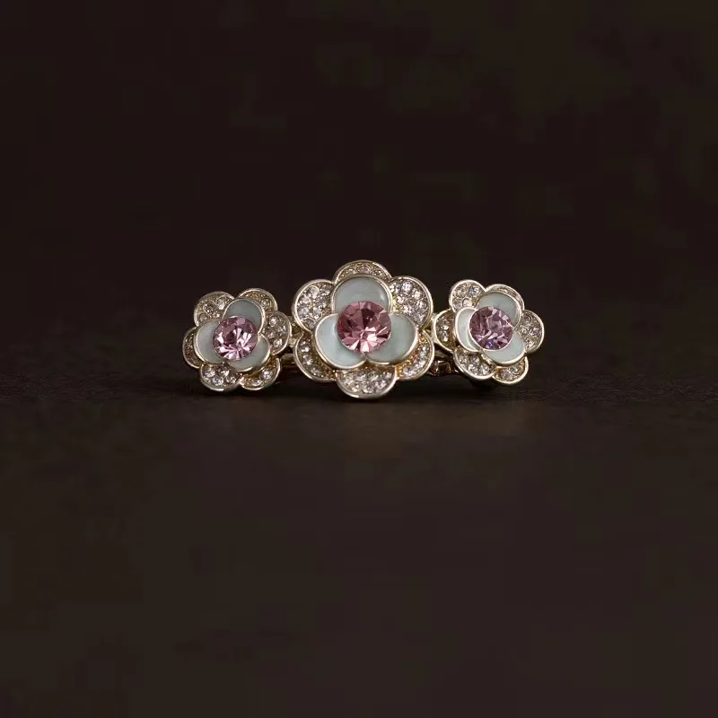 Fairy Crystal Three Flowers Hairpin for Women with Sweet Rhinestone Bangs and Side Spring Clip French Hair Accessories