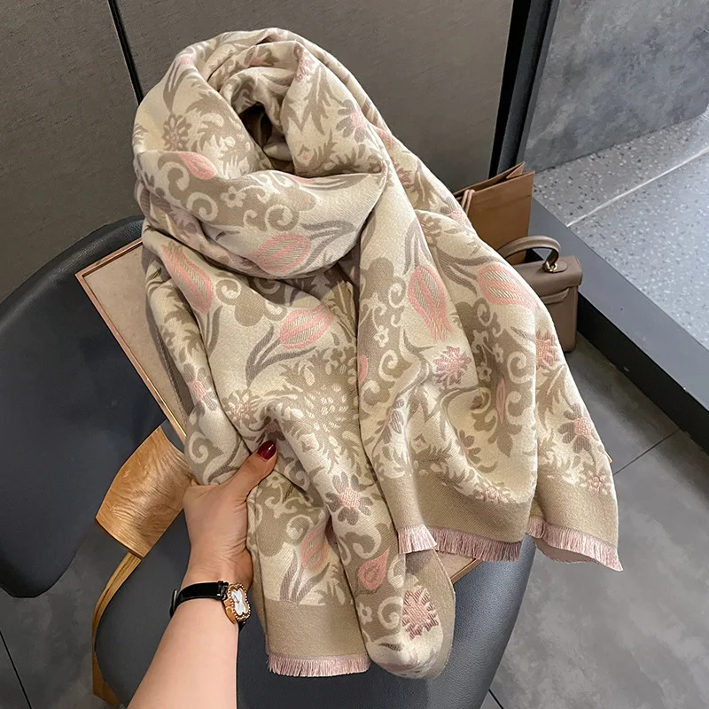 Fashion Versatile Thickened Imitation Cashmere Printed Scarf, Student Scarf Neck Protection and Warm Shawl