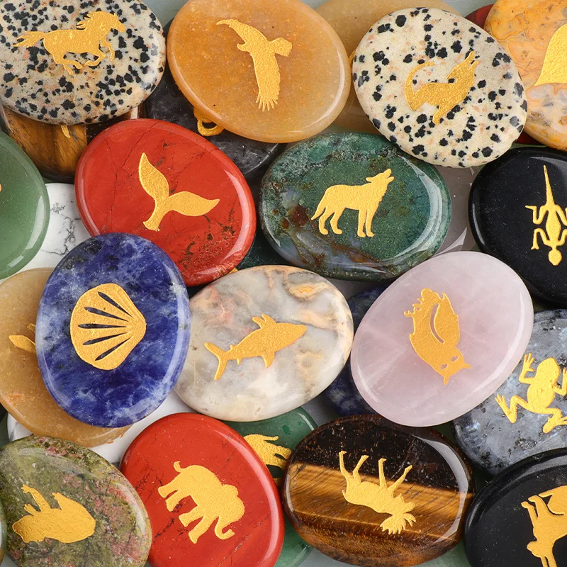 

1PC Natural Stone Chakra Bead Ornaments Round Shape Carve Animal Crystal Quartzs Energy Healing Home Decoration 35x45mm