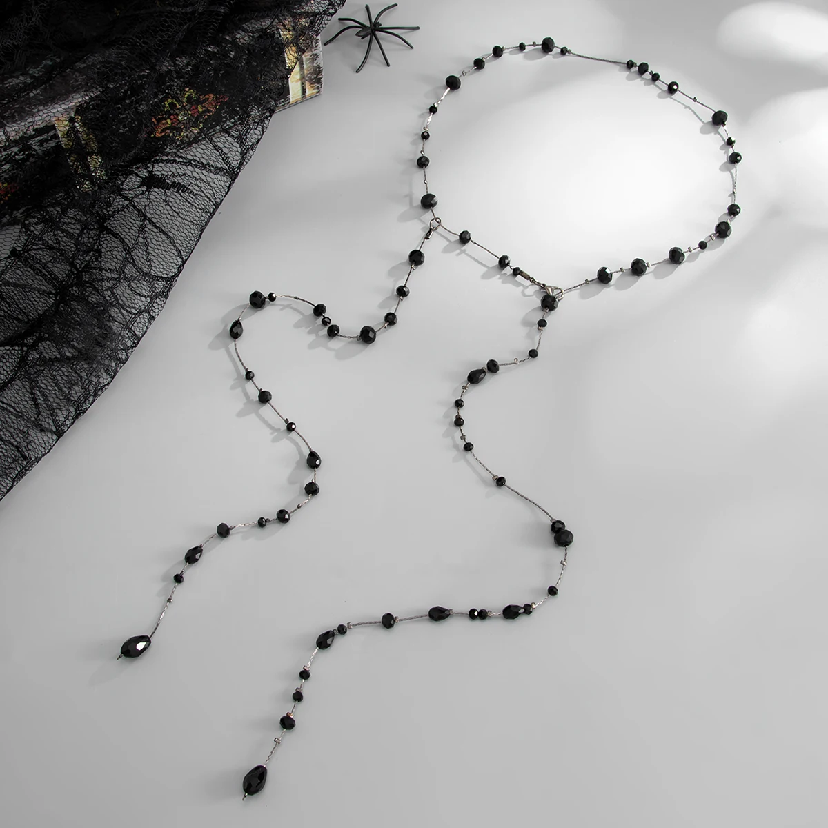 Ingemark Vintage Rot-Schwarze Kristall-Langkette mit Anhänger für Damen, Gothic Halloween Halsketten, Sexy Körperschmuck Accessoires – Detail 8