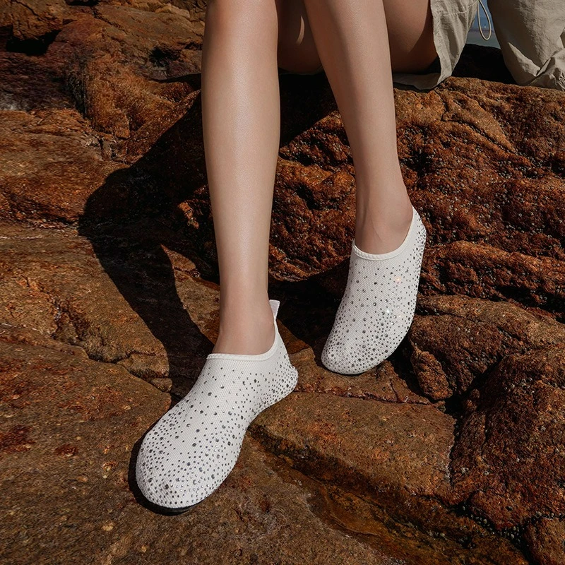 Snorkeling Outdoor Catching the Sea Tracking Creek Shoes Wading Beach Shoes and Socks Quick Drying Men and Women