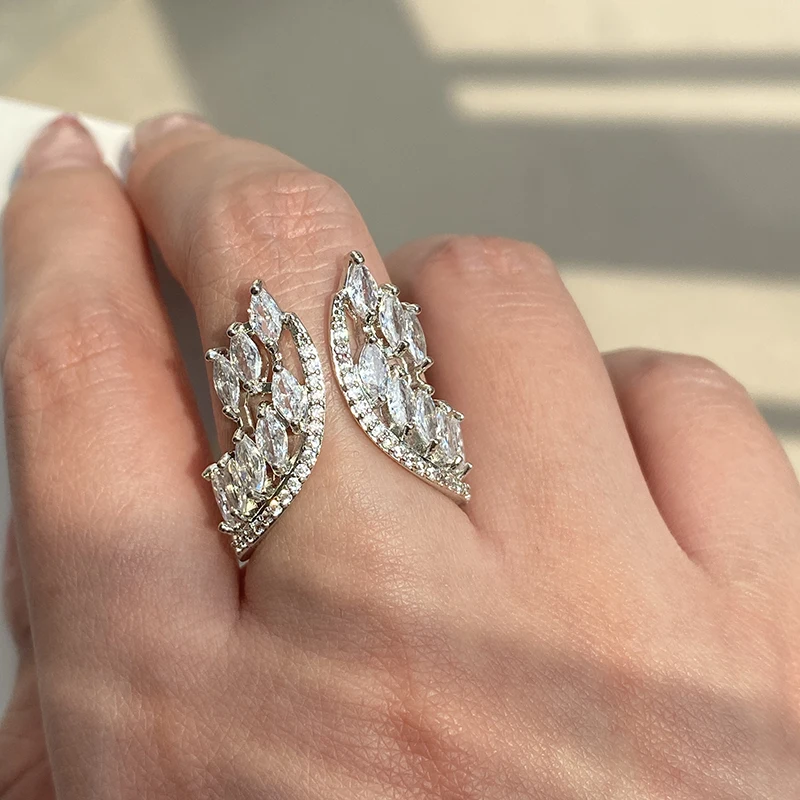 ZAKOL العصرية الجناح شكل خواتم مفتوحة للنساء هندسية مكعب زركونيا قابل للتعديل الفتيات خاتم مجوهرات الزفاف الطرف