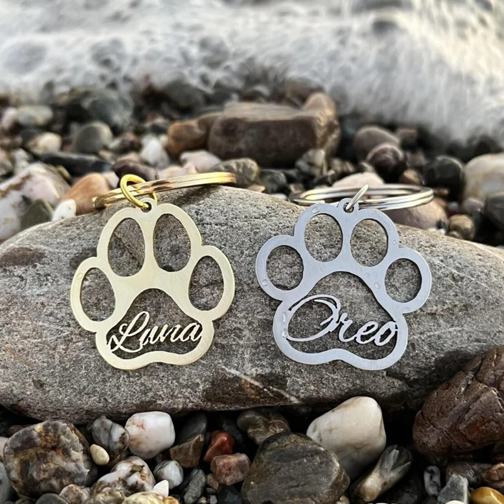 Personalized pet paw print keychain, customized paw print keyring, stainless steel material, pet commemorative gift