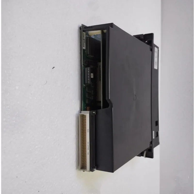 New Original Module  IC697CPX782  IC697CPX928  IC697CPX935  IC697CSE784  IC697CSE925  IC697GDH701  IC697GDS701  IC697HSC700