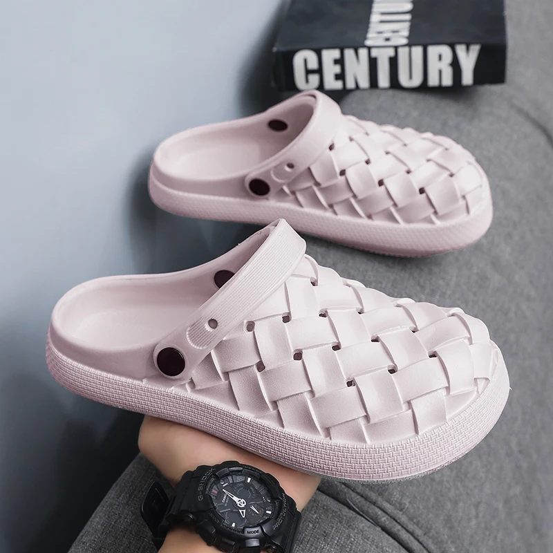 

Men's and Women's Summer Outer Wear Baotou Slippers Sports Beach Sandals Home New Men's Sandals and Slippers