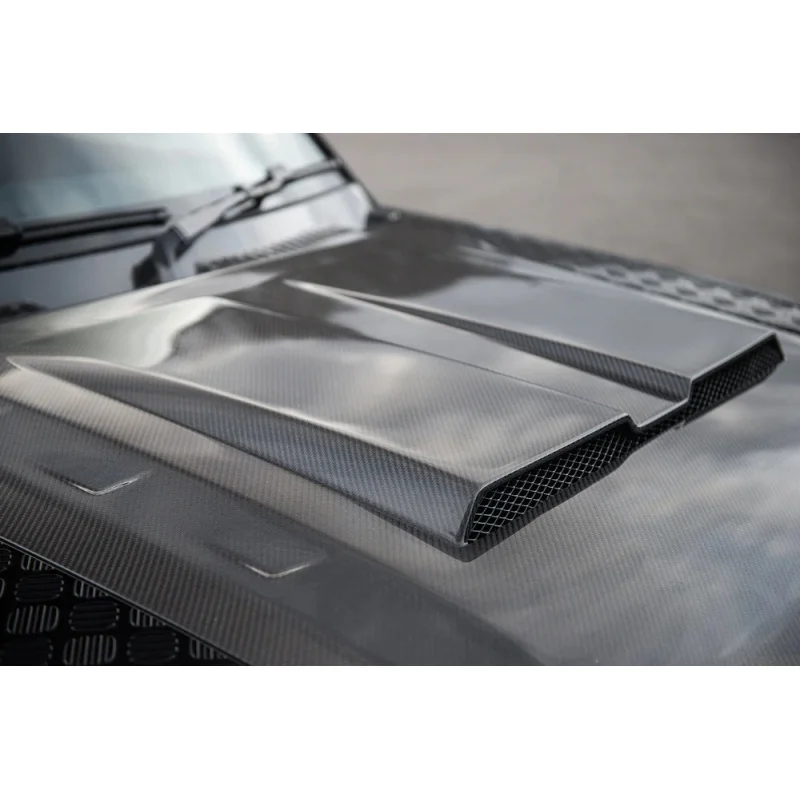 

Applicable 2020-2023 Defender 90 110 Carbon Fiber Hood Defender Modified Hood