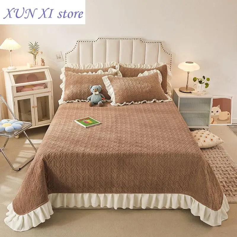 New Velvet Bedspread Thickened Bed Cover for Home Warm Mattress Protectors Lace Style Bed Linen(No Pillowcase)