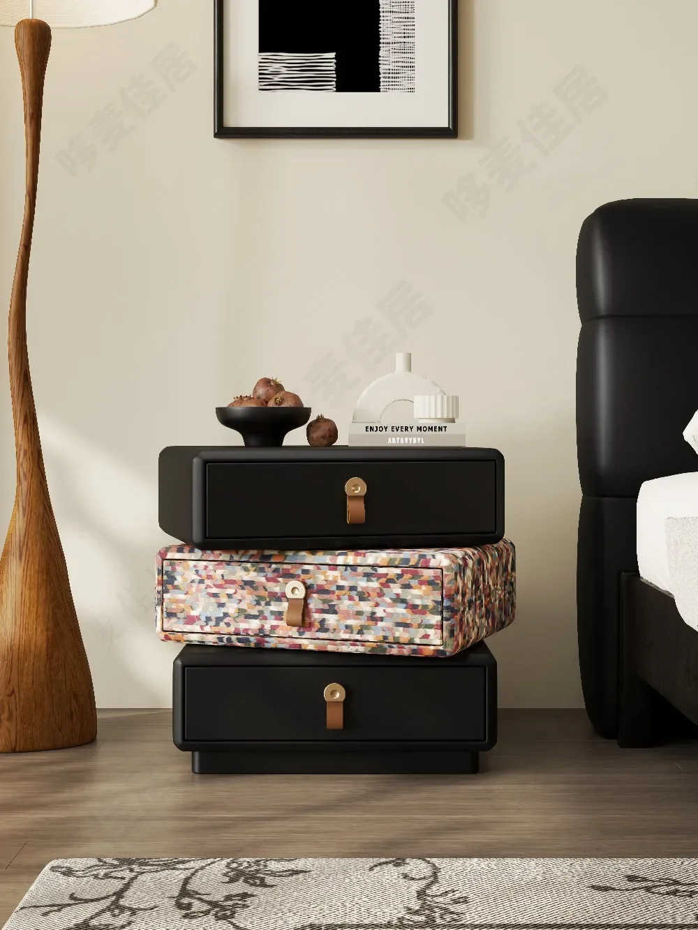 Italian Minimalist Rotatable Solid Wood Bedside Table Luxury Premium Creative Light Bedroom Locker Furniture